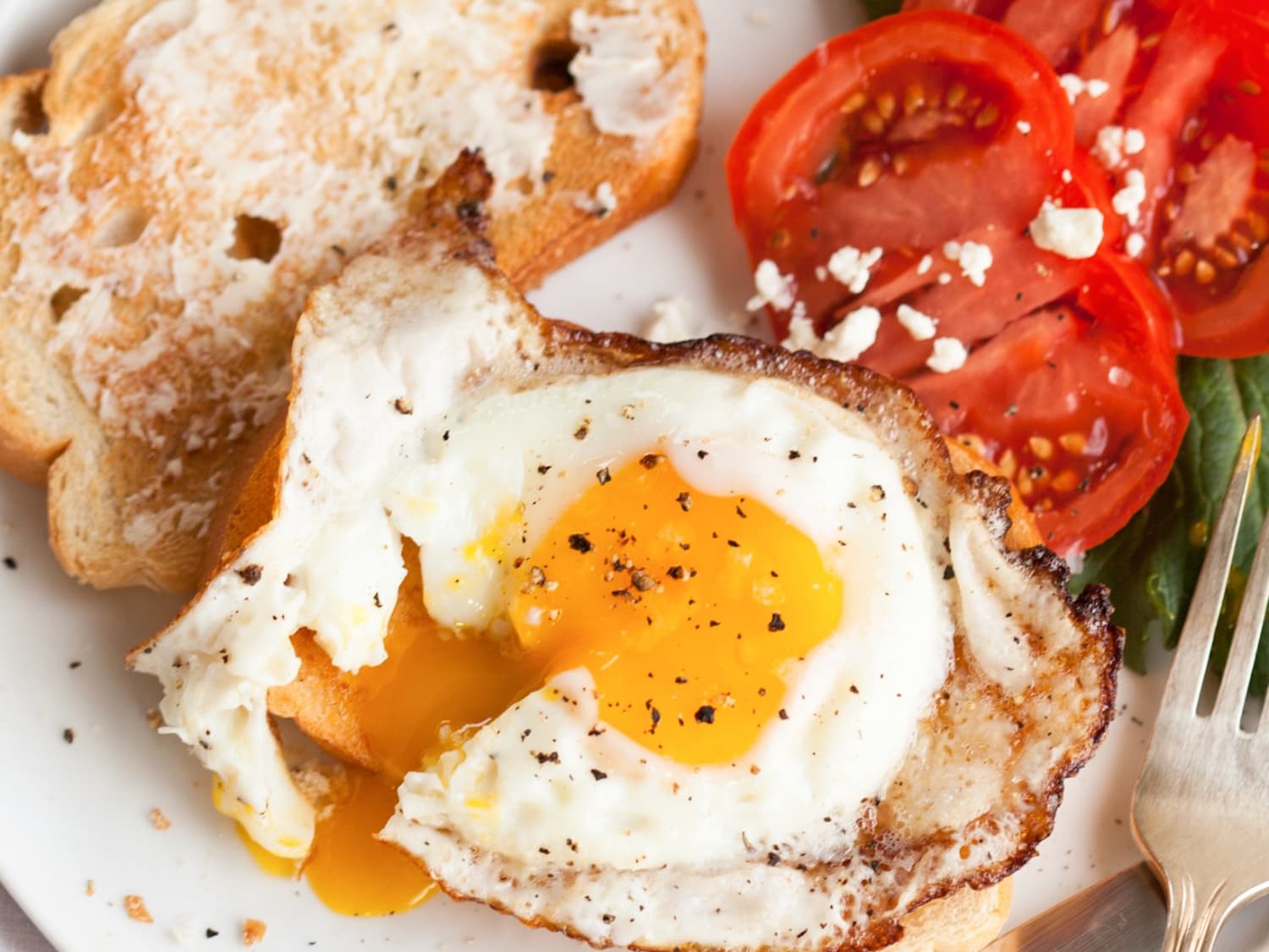 Cast Iron Skillet Non Stick Fried Eggs 