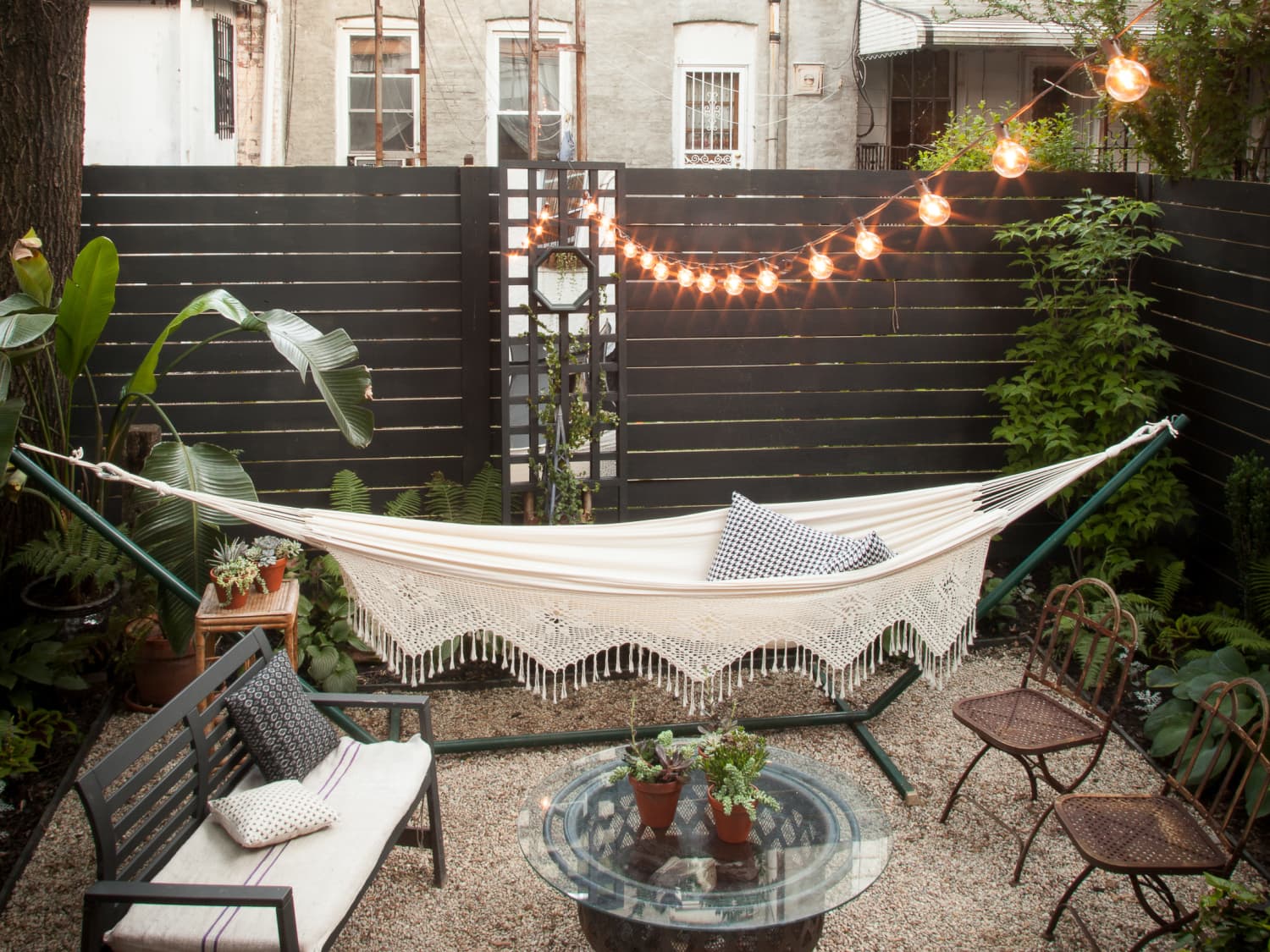 Landscape Inspiration A Dozen Lush Lovely Townhouse Backyards