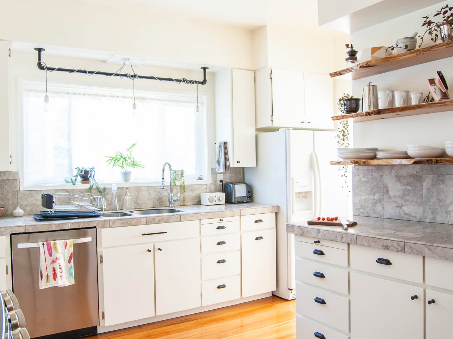 10 Above-The-Sink Shelves That Will Add Storage To A Small Kitchen