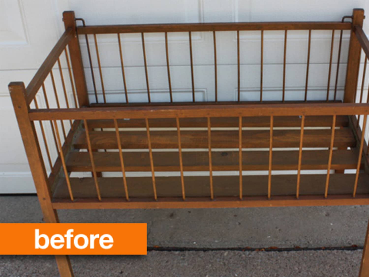 Before \u0026 After: Obsolete Crib Makes a Fantastically Functional Set of  Shelves | Apartment Therapy, image size:1500x1125