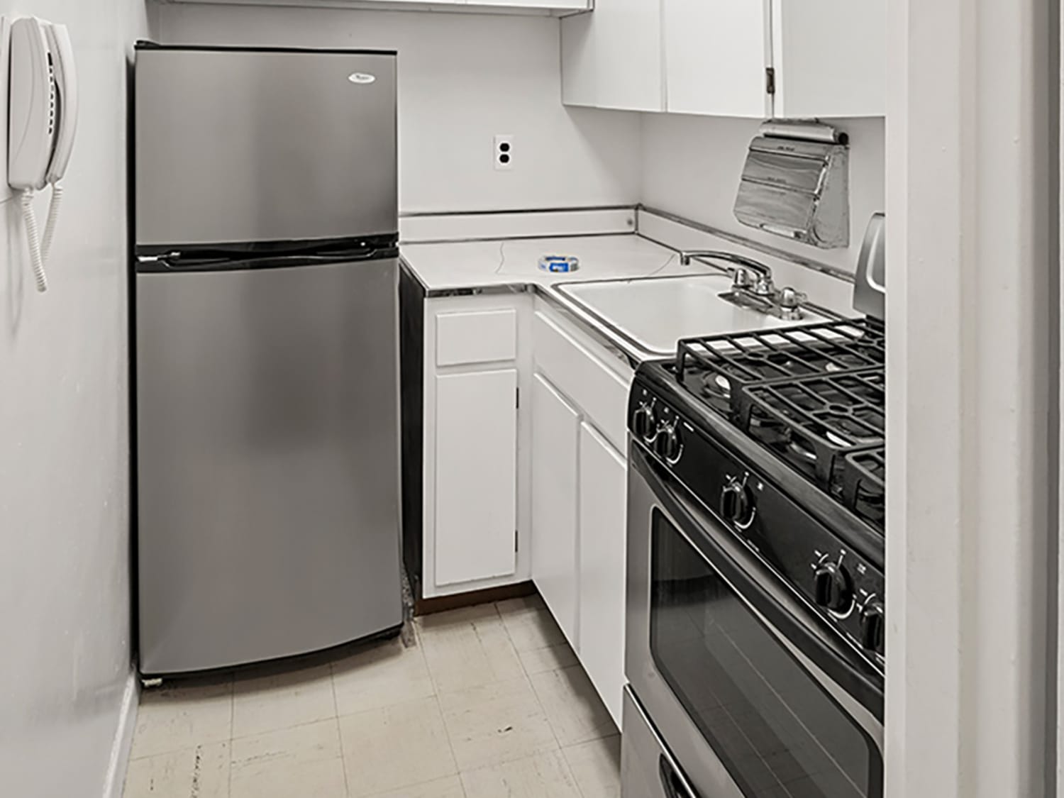 Microwave Convection Oven Small Kitchen Ideas Apartment Therapy