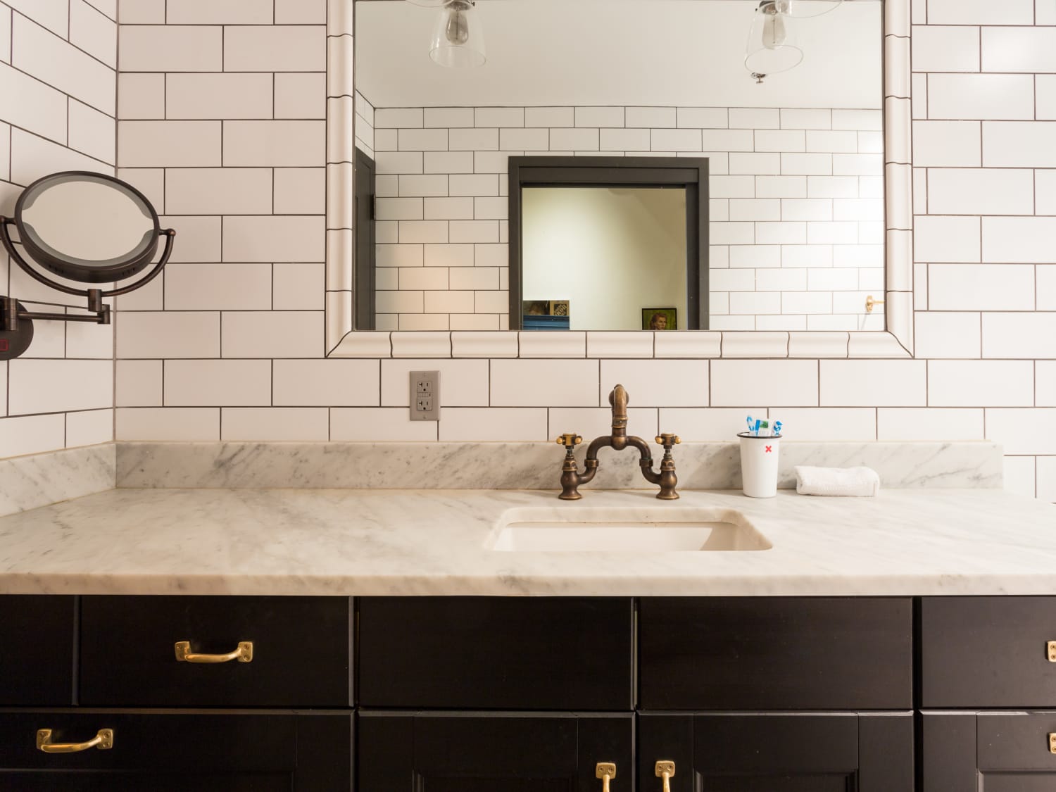 subway tile bathroom pictures