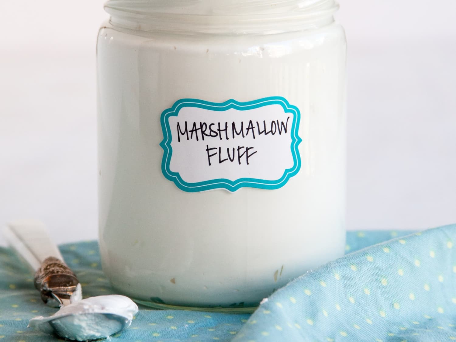 Recipe: Homemade Marshmallow Fluff