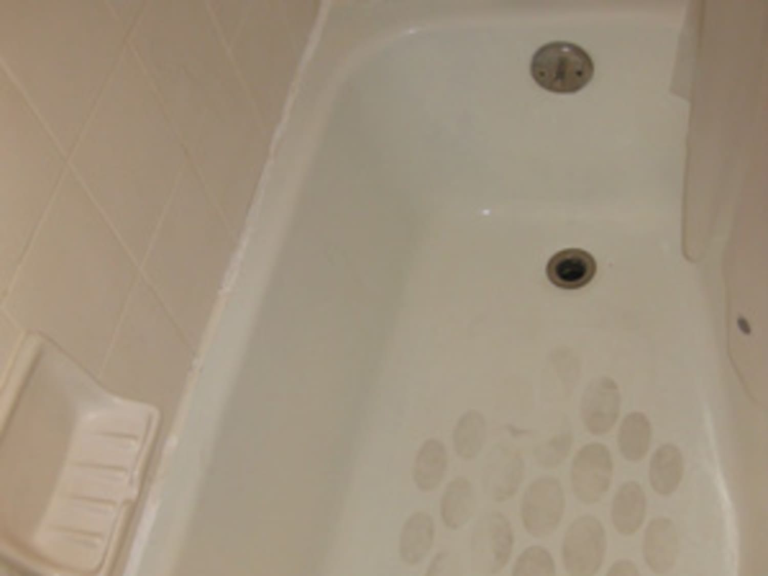 Good Questions How Can I Get Rid Of Bathtub Stains Apartment Therapy