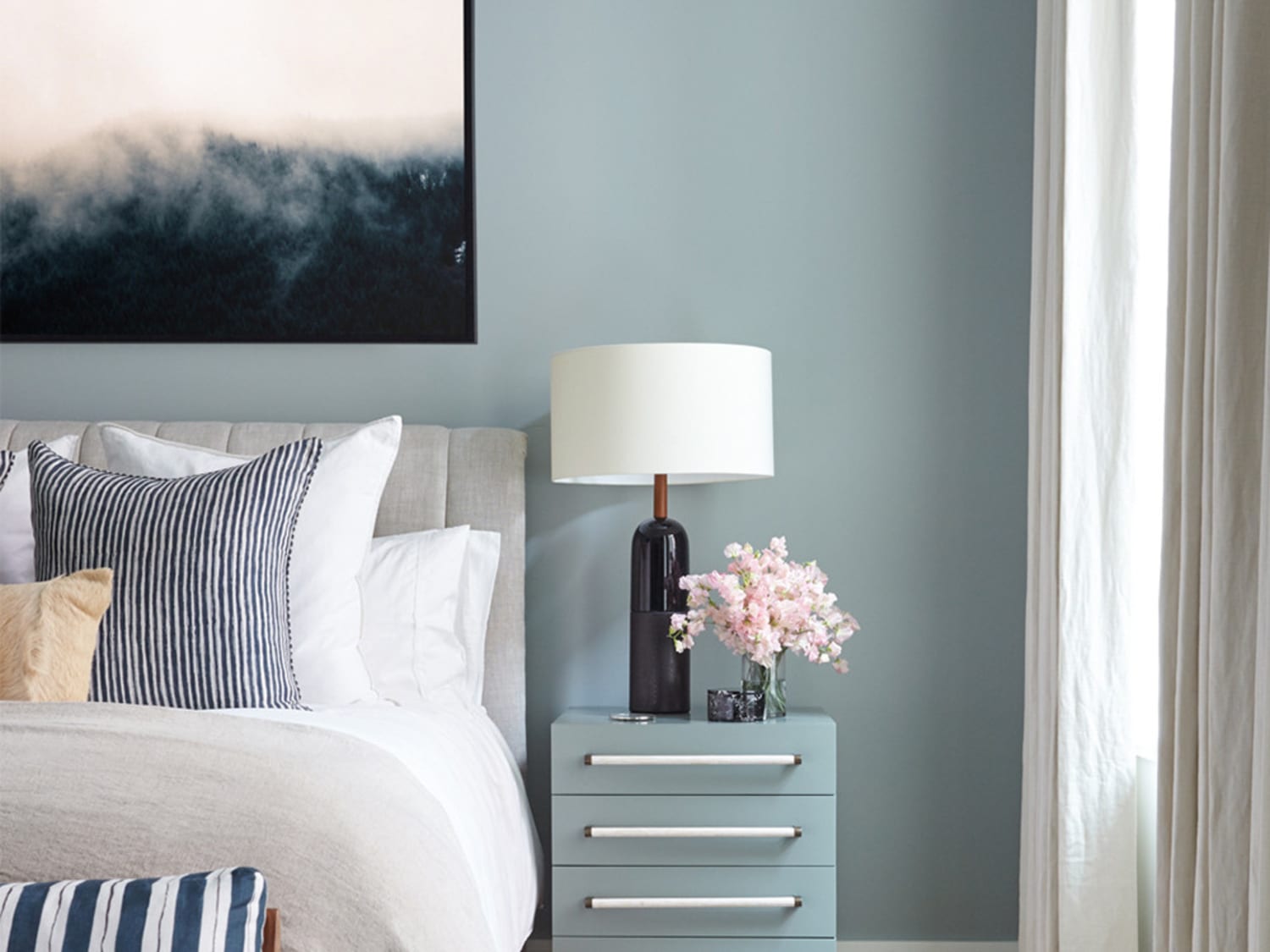 5 Ideas For Colors To Pair With Blue When Decorating Apartment Therapy