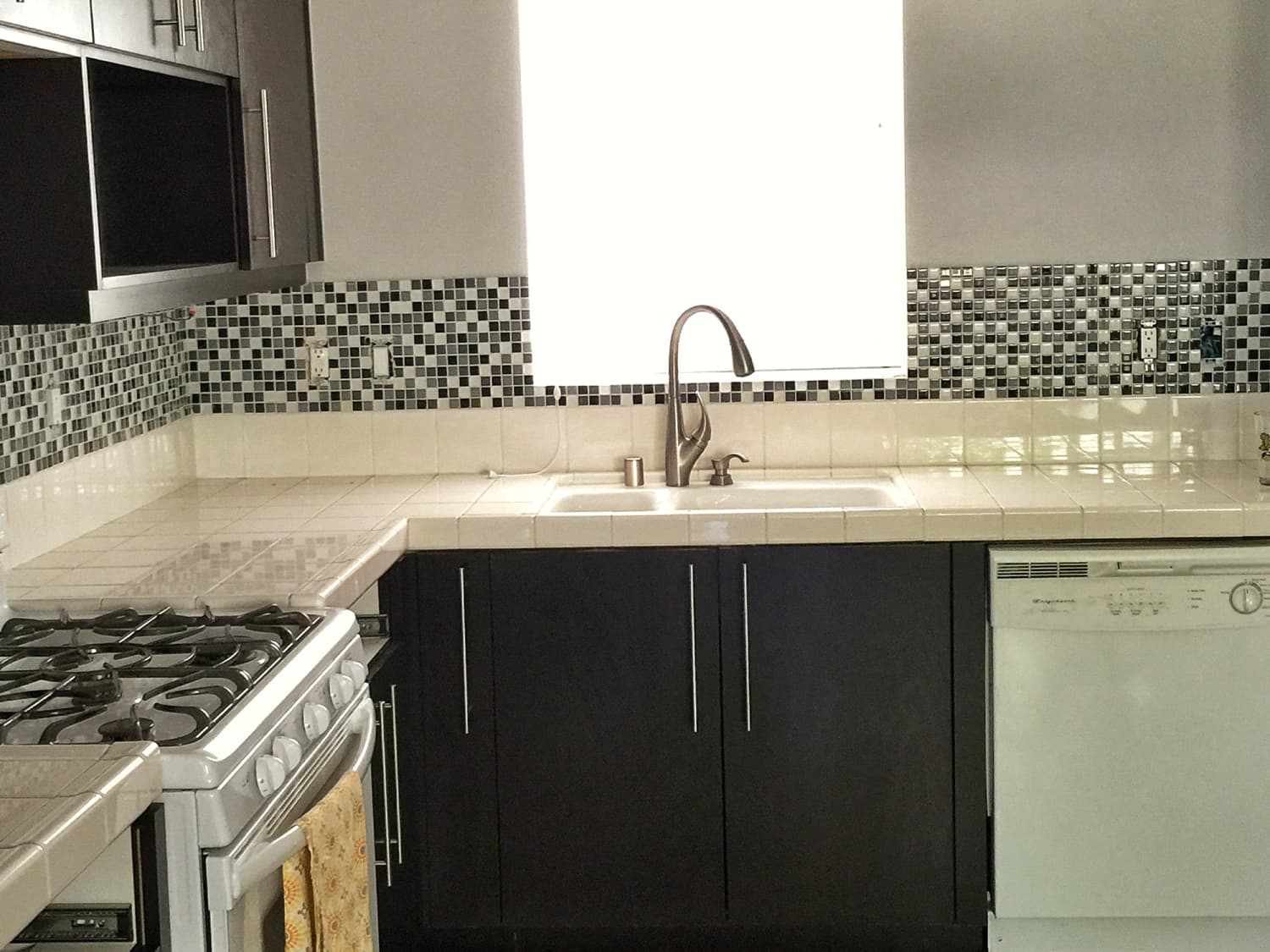 Tile Countertops Kitchen Remodel Before After Photos Apartment Therapy