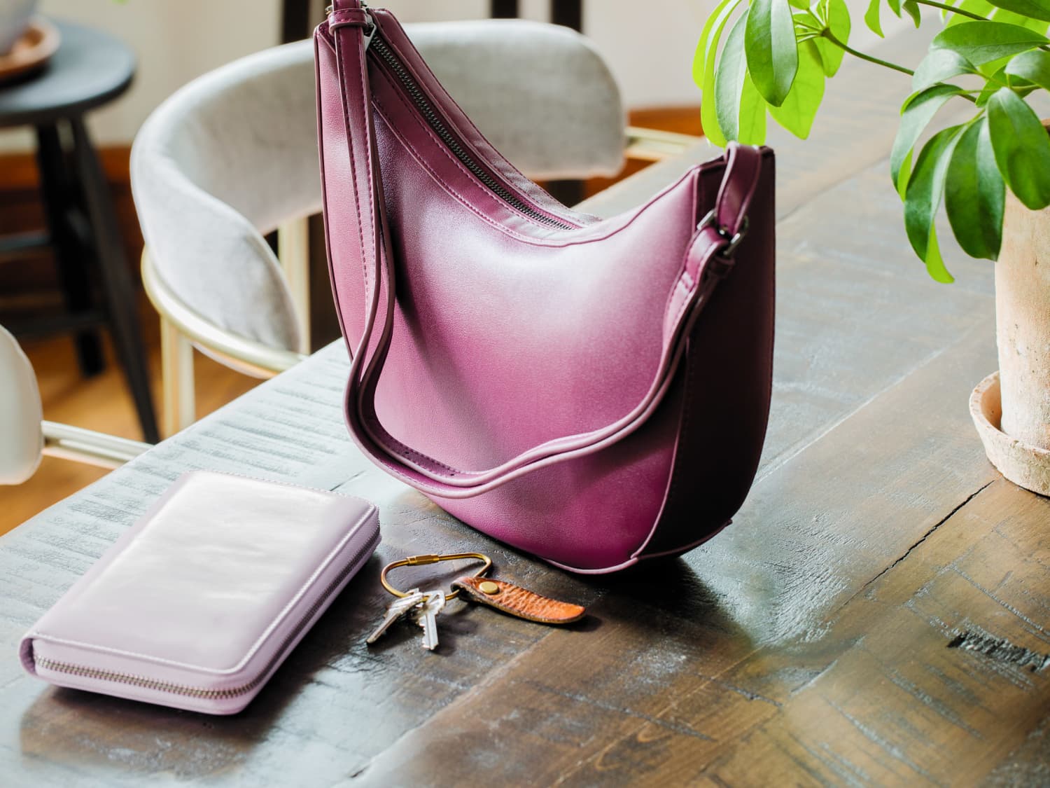 I'm a professional handbag restorer - my tips on how to clean your  tired-looking purse at home without spending a penny