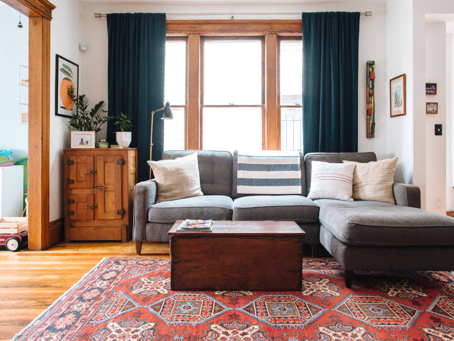 curtains in apartment