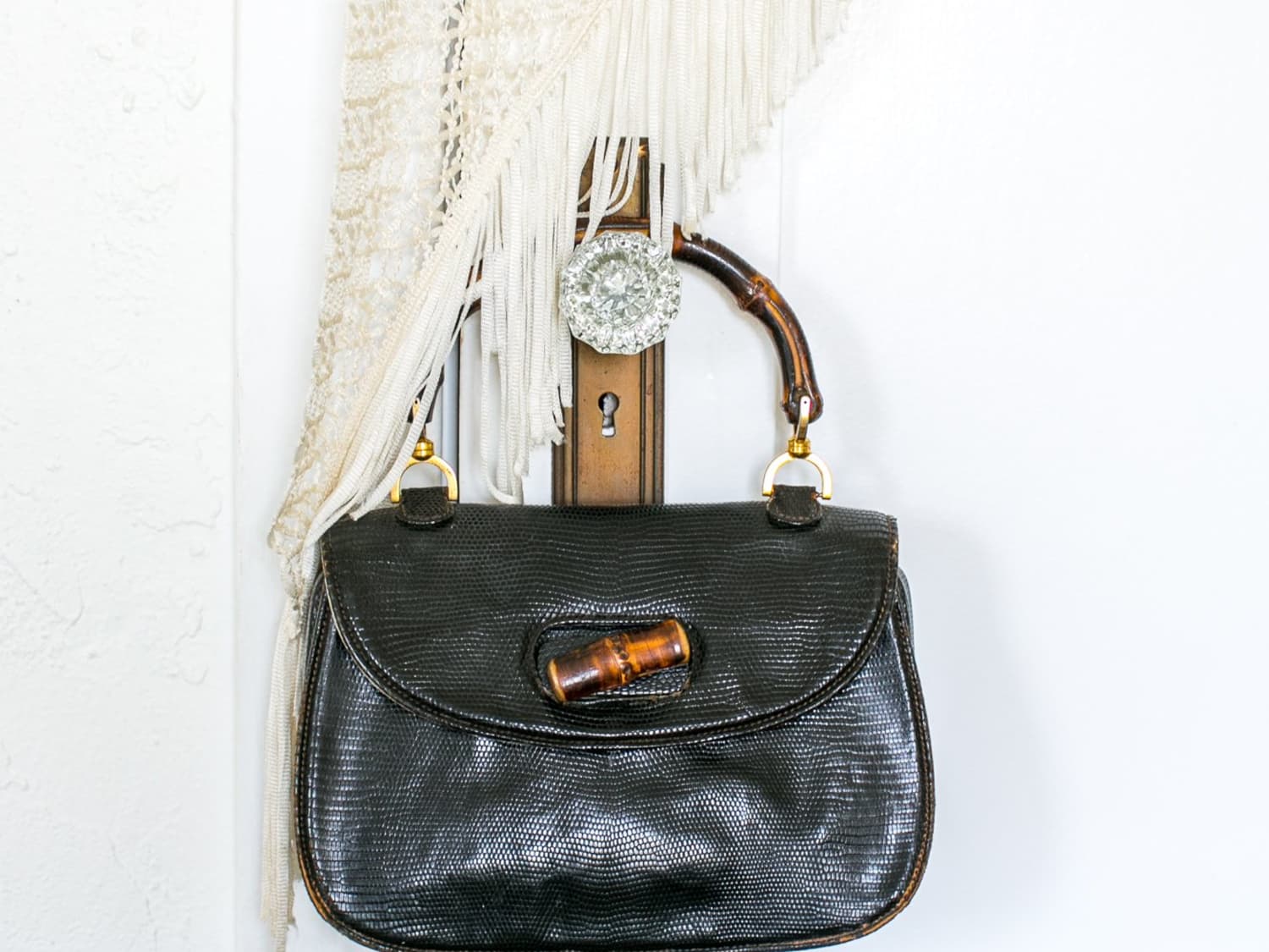 Surprising Things You Can Clean With Hand Sanitizer Apartment
