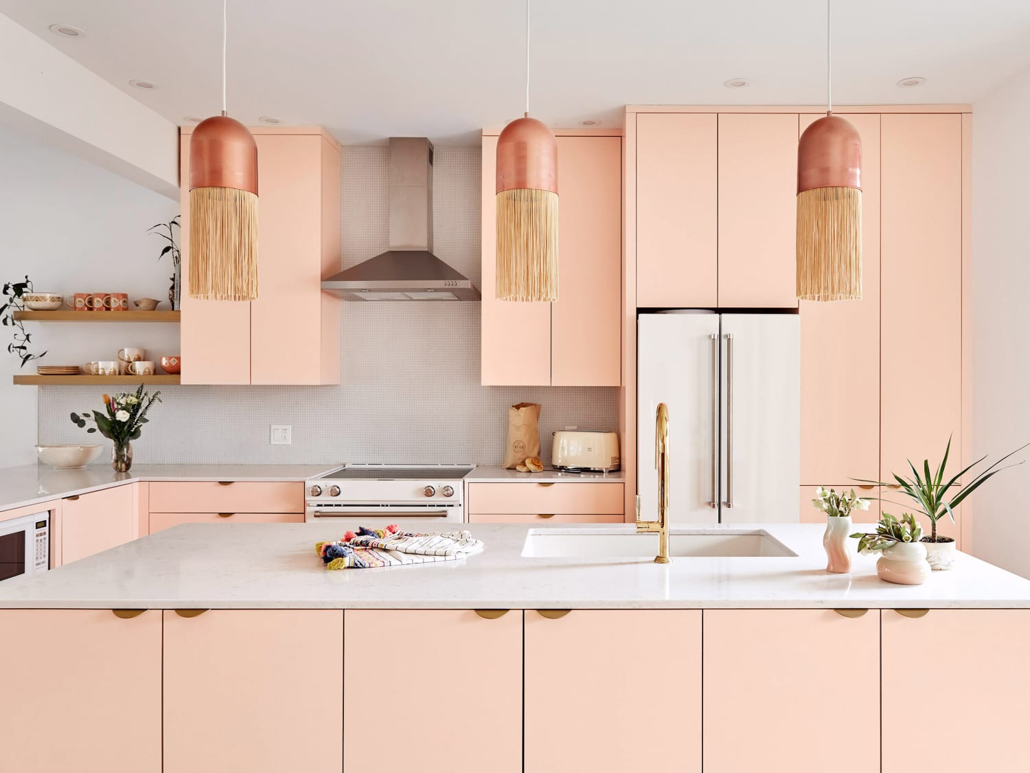 HGTV David Bromstad Pink Kitchen Cabinet Tip   Apartment Therapy