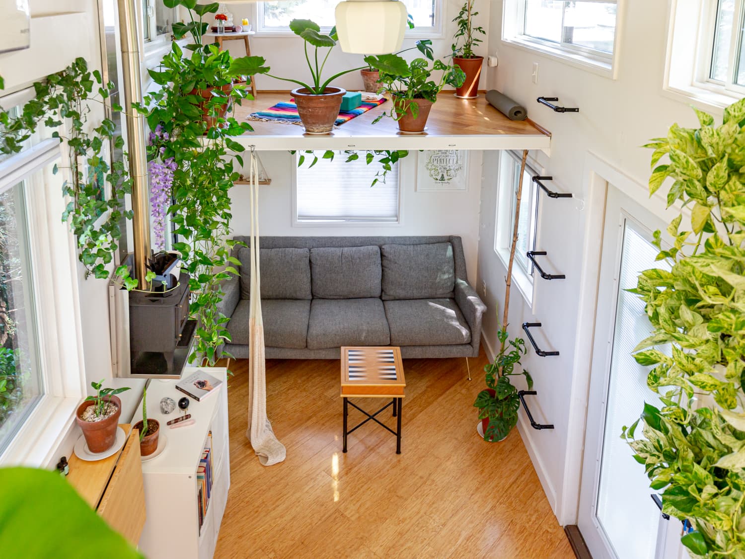 Plant Styling Tips for Small Spaces | Apartment Therapy