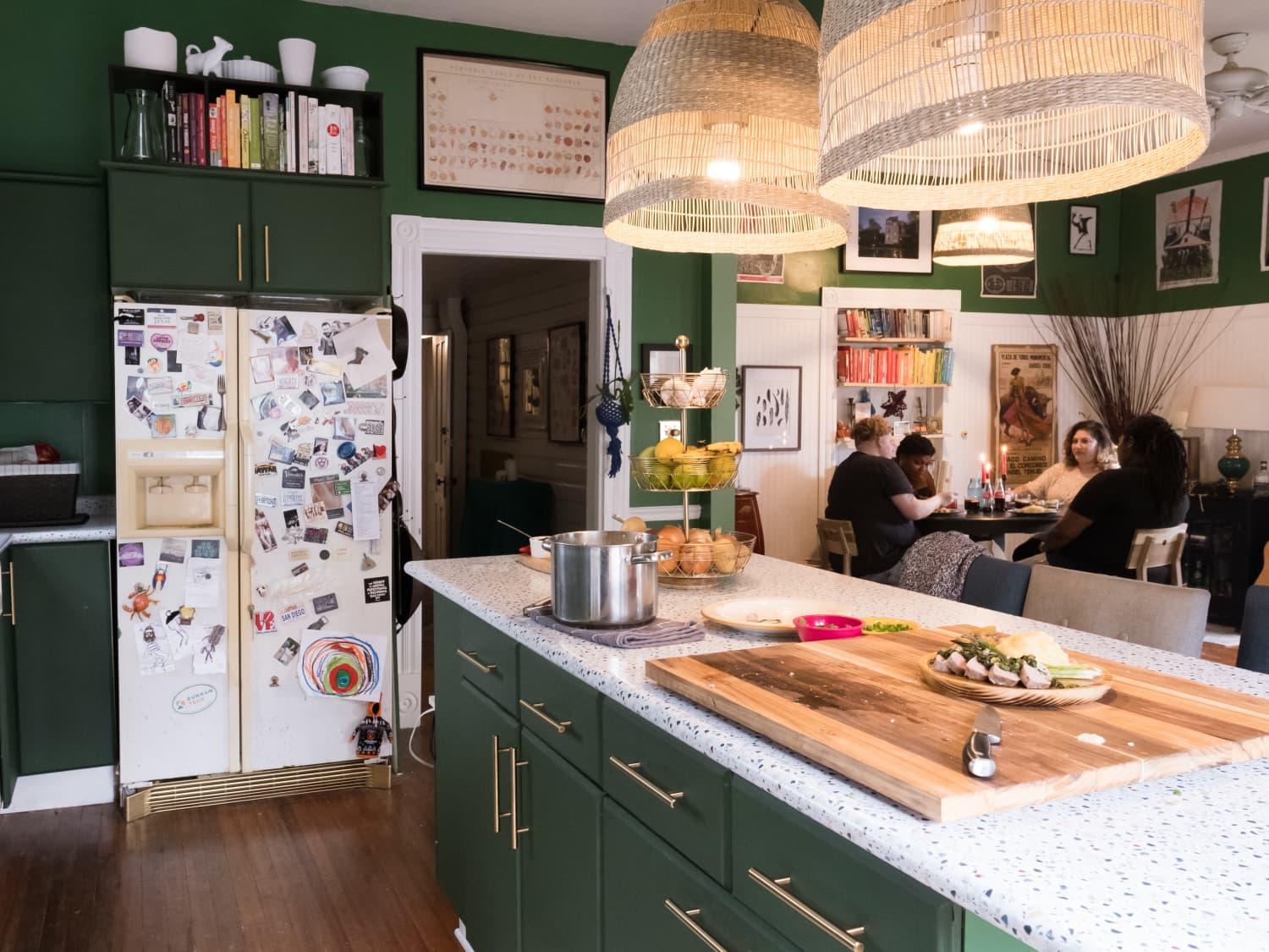 19 Brilliant Kitchen Counter Organization Ideas