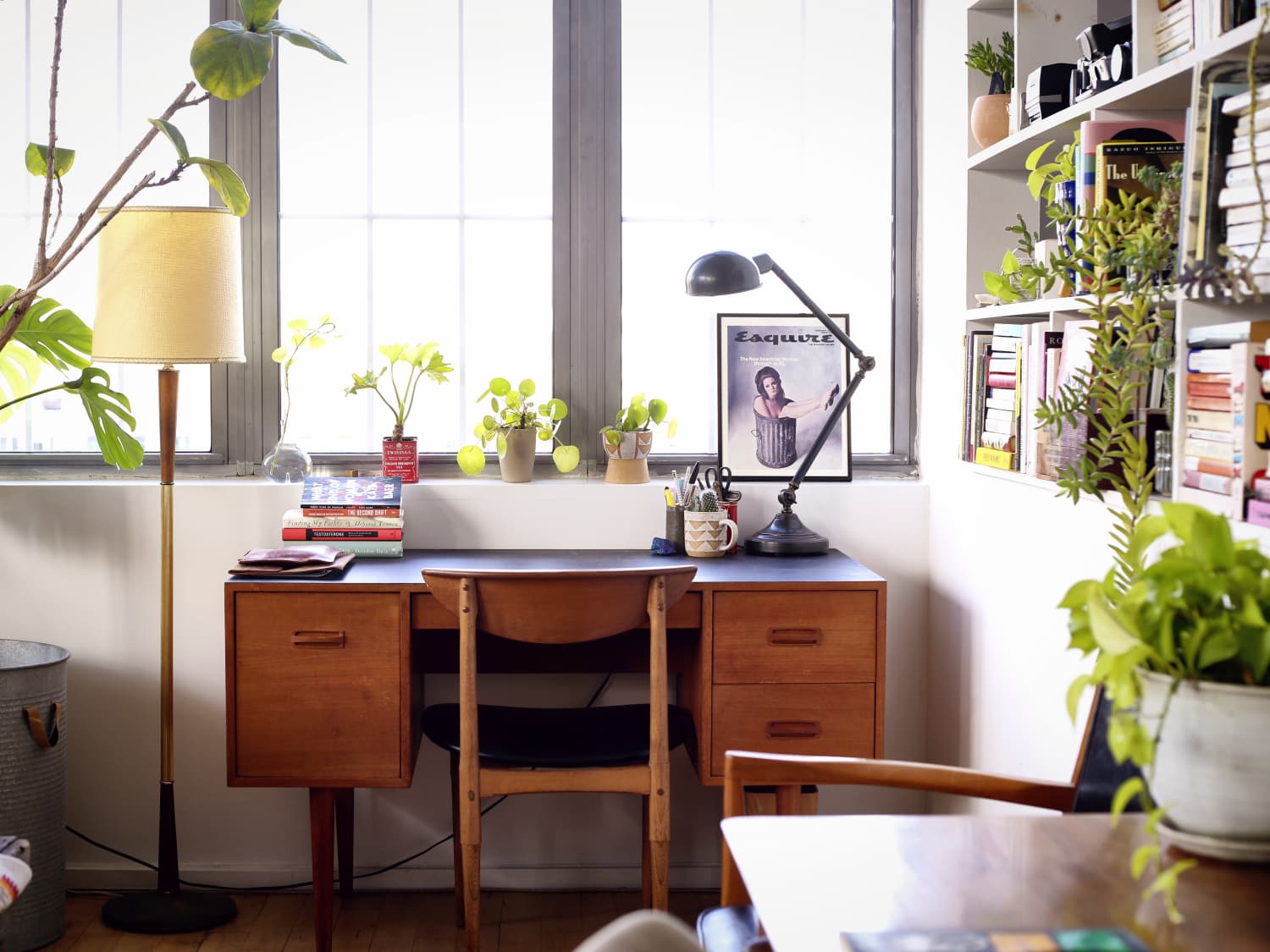 THE ESSENTIALS OF A HOME OFFICE OR STUDY - StoneGable