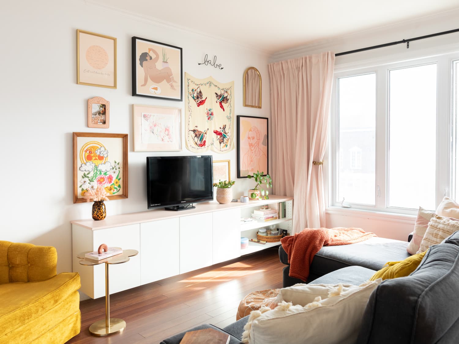 Ledningsevne ankel Ud The Best Distance From Sofa to TV: How to Calculate | Apartment Therapy