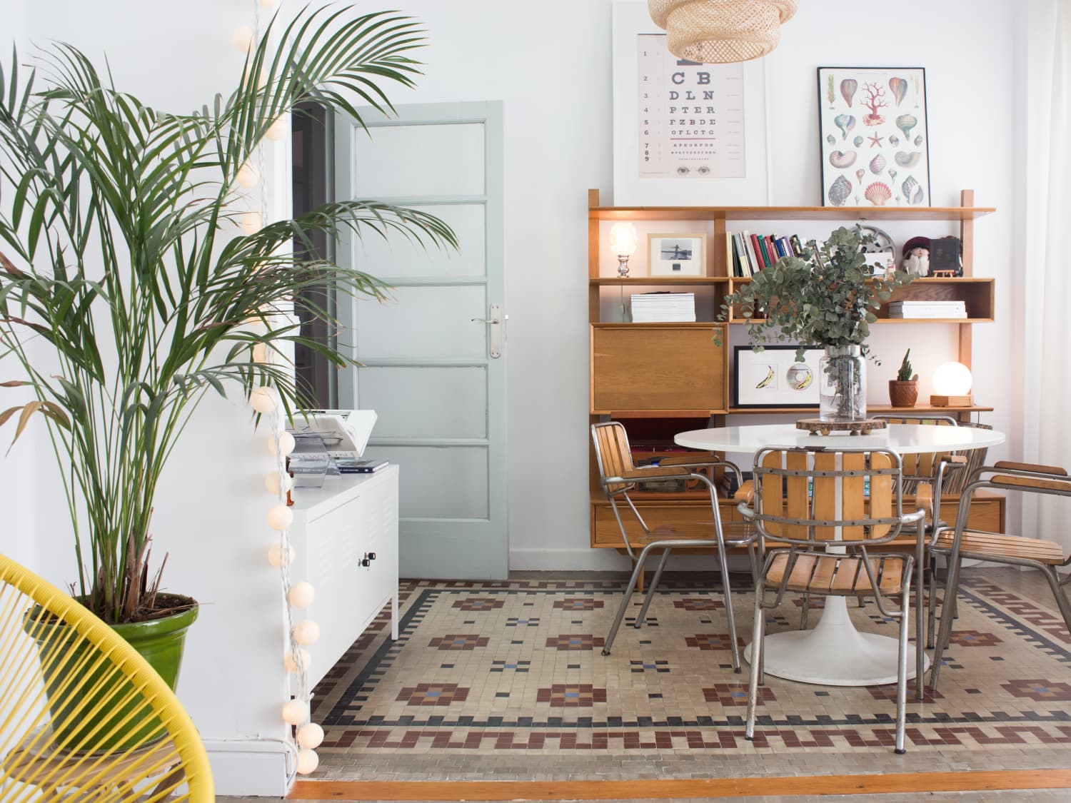 First Apartment Essentials Checklist Things You Need For Your New Apartment Apartment Therapy