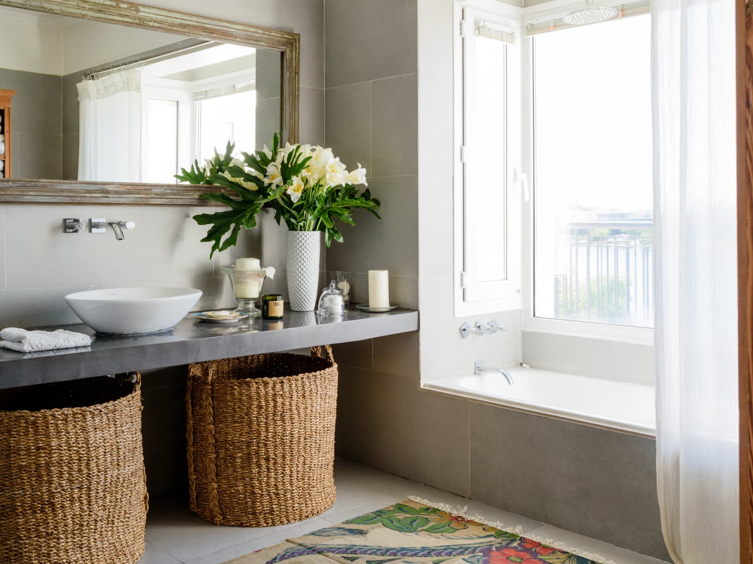How To Make Your Own Natural Bathroom Cleaners Apartment Therapy