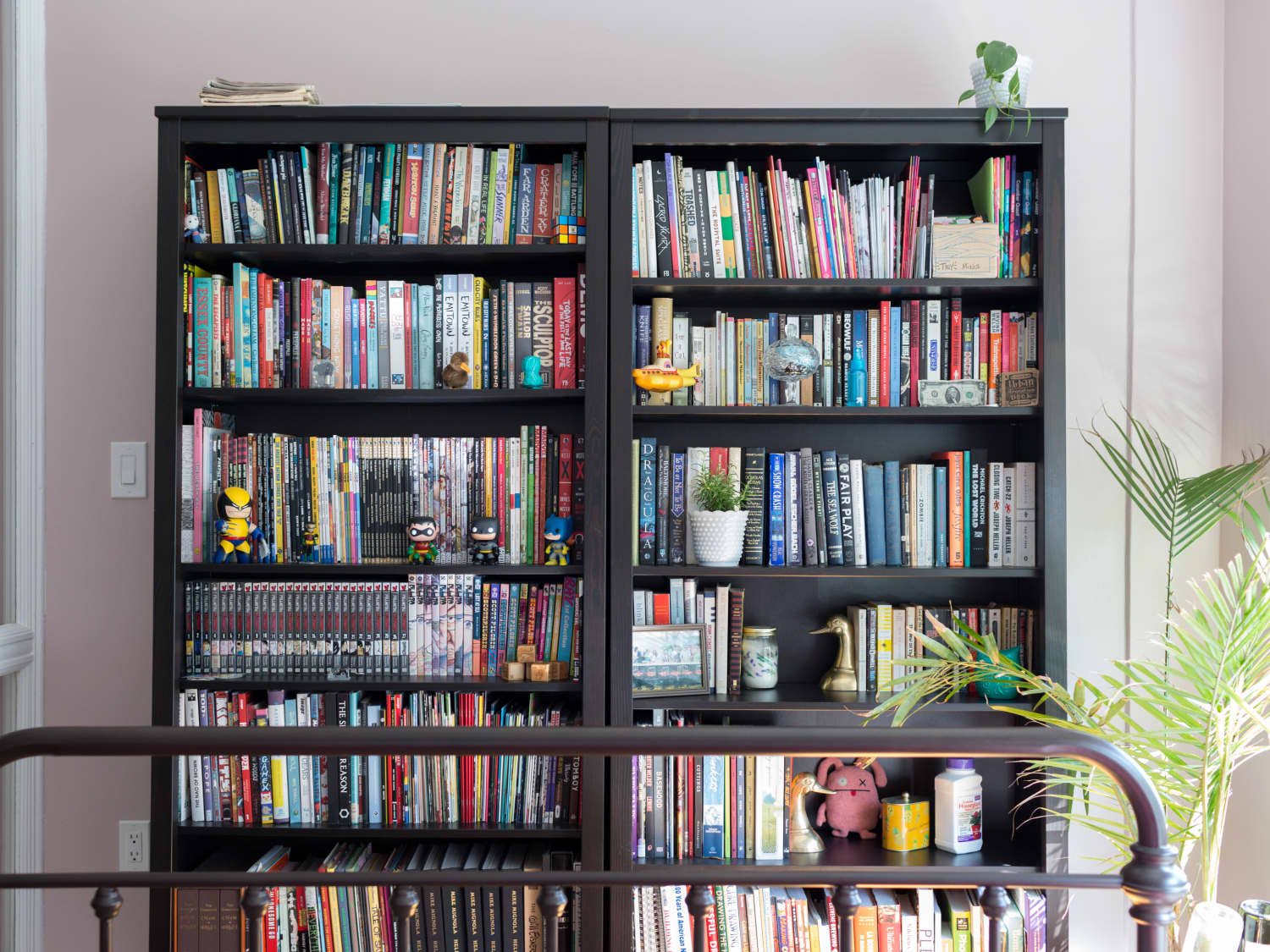 How I Organize My Bookshelves - Everyday Reading