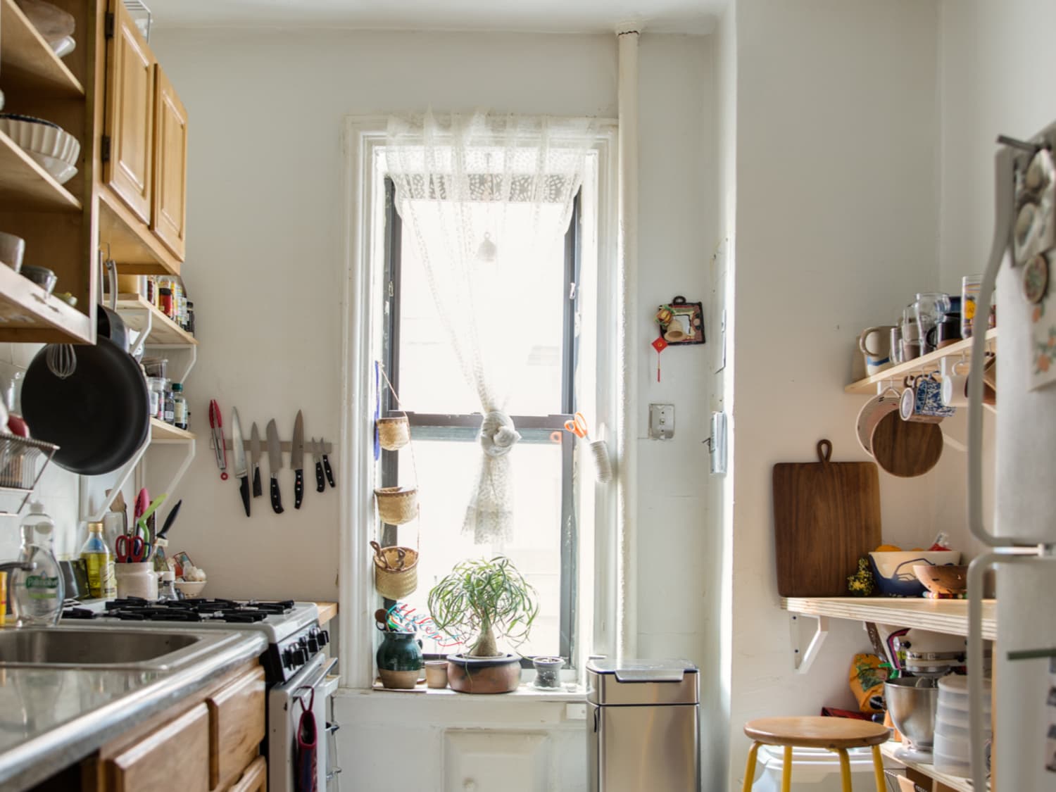 This is where to put a trash can in a small kitchen, according to designers