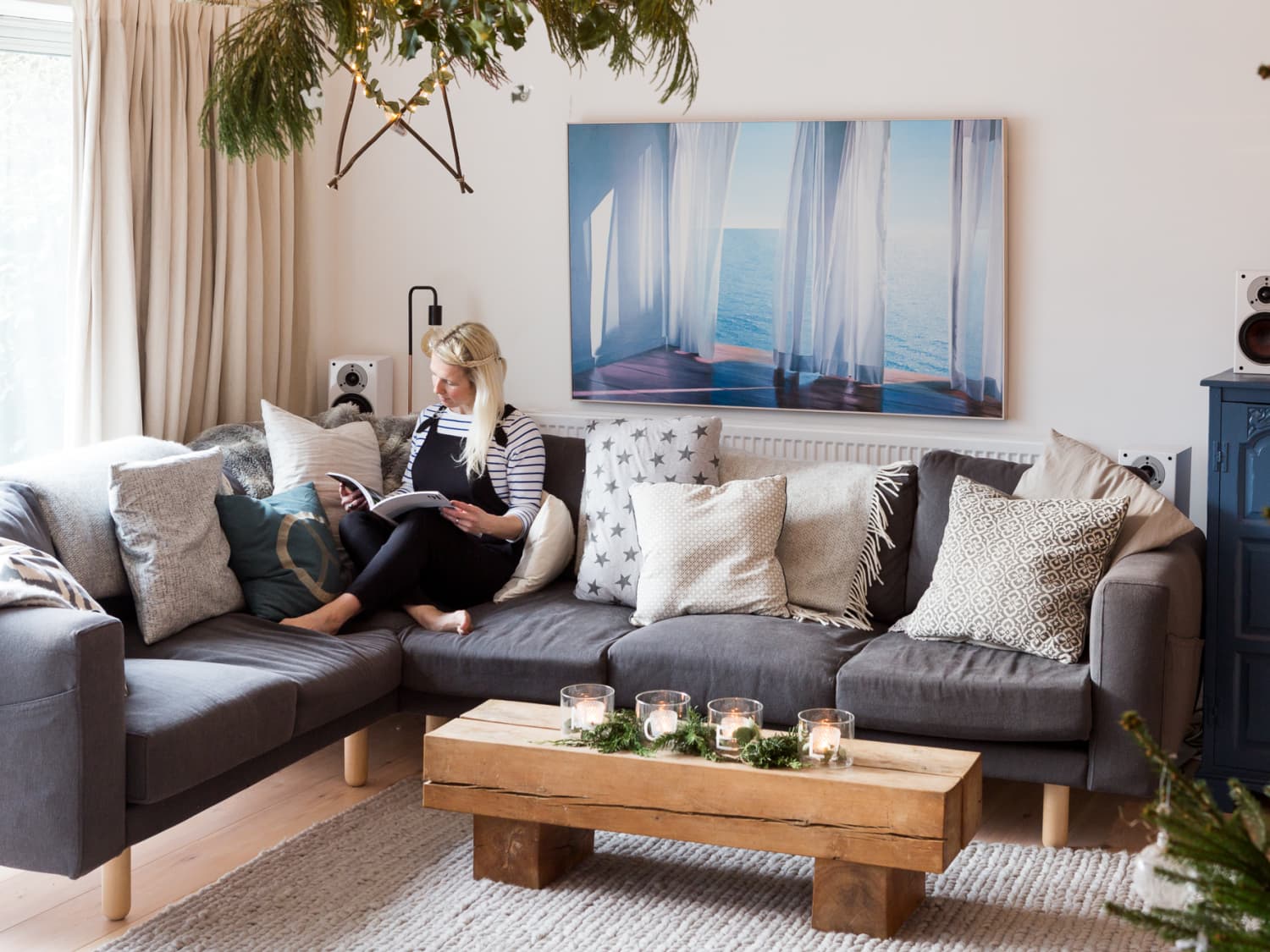 How To Make Your Old Ugly Sofa Look New Again Apartment Therapy