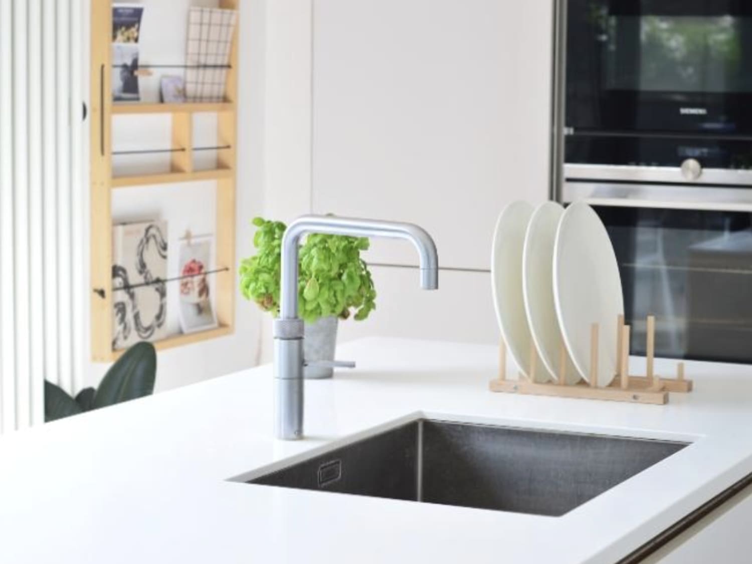 Kitchen Details Double Sink Sponge Holder - White