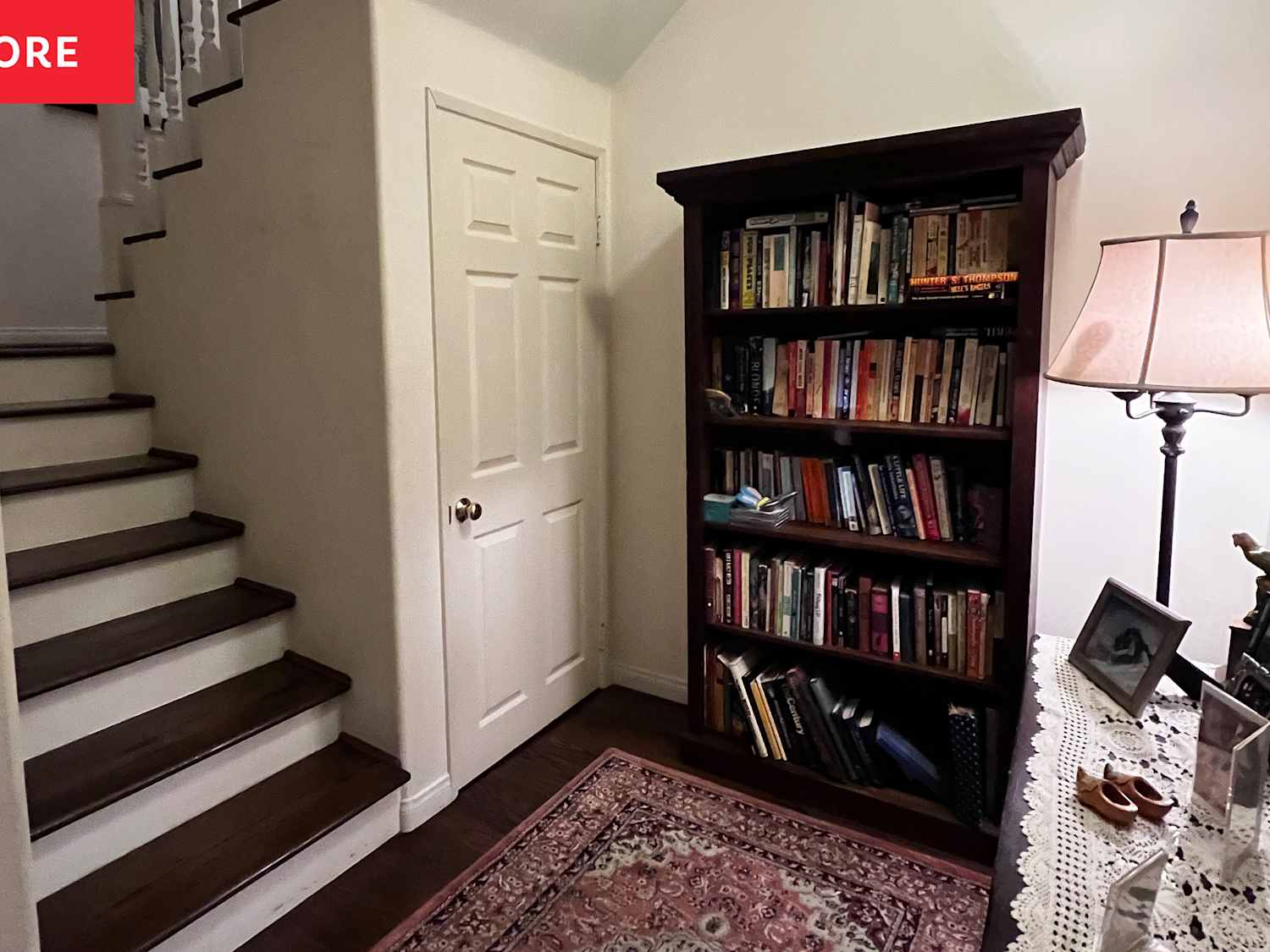 How to Decorate Upstairs Hallway: Stylish Ideas Unveiled