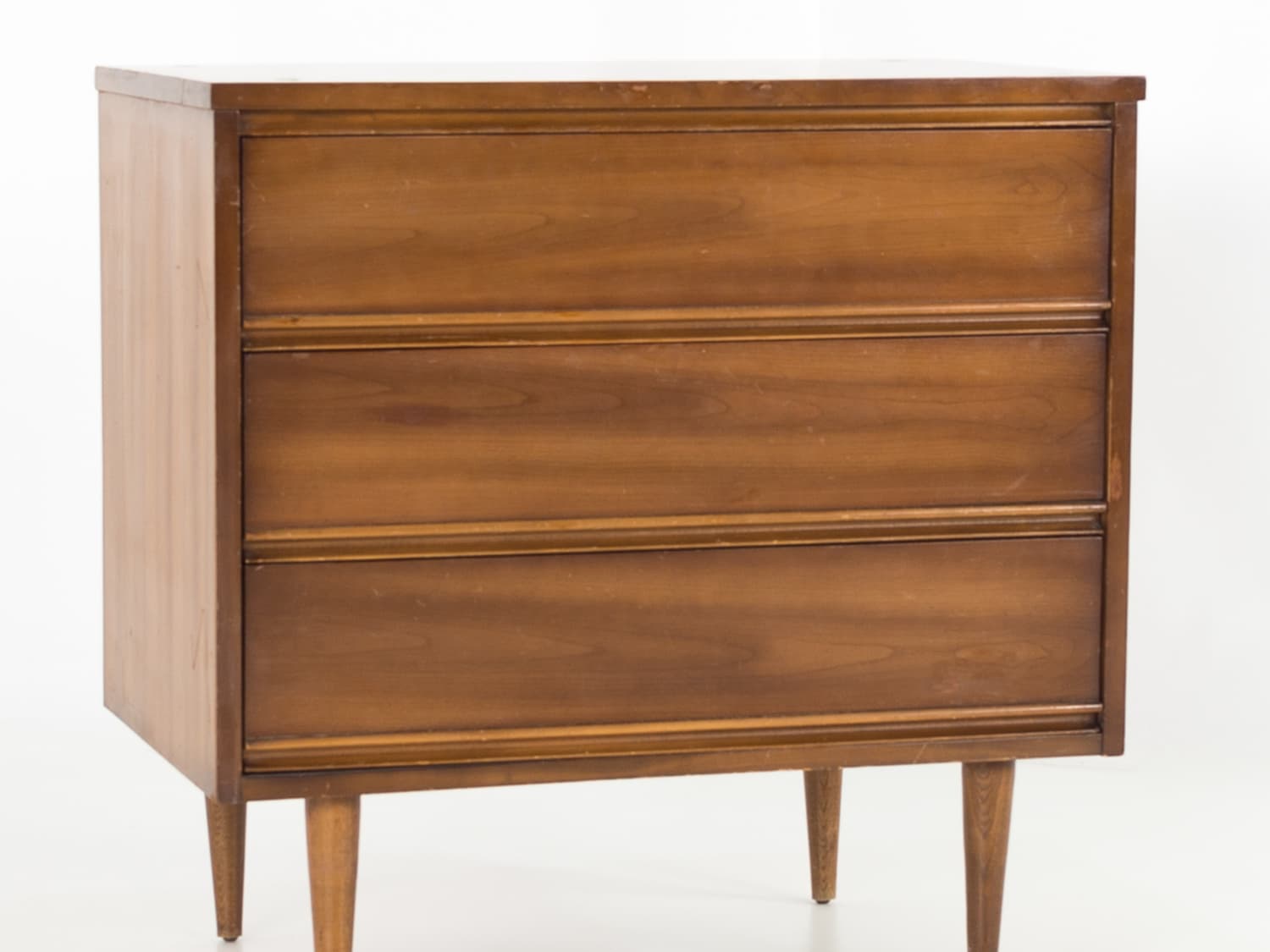 These 7 Dressers Are Under 400 on Bazaar Apartment Therapy