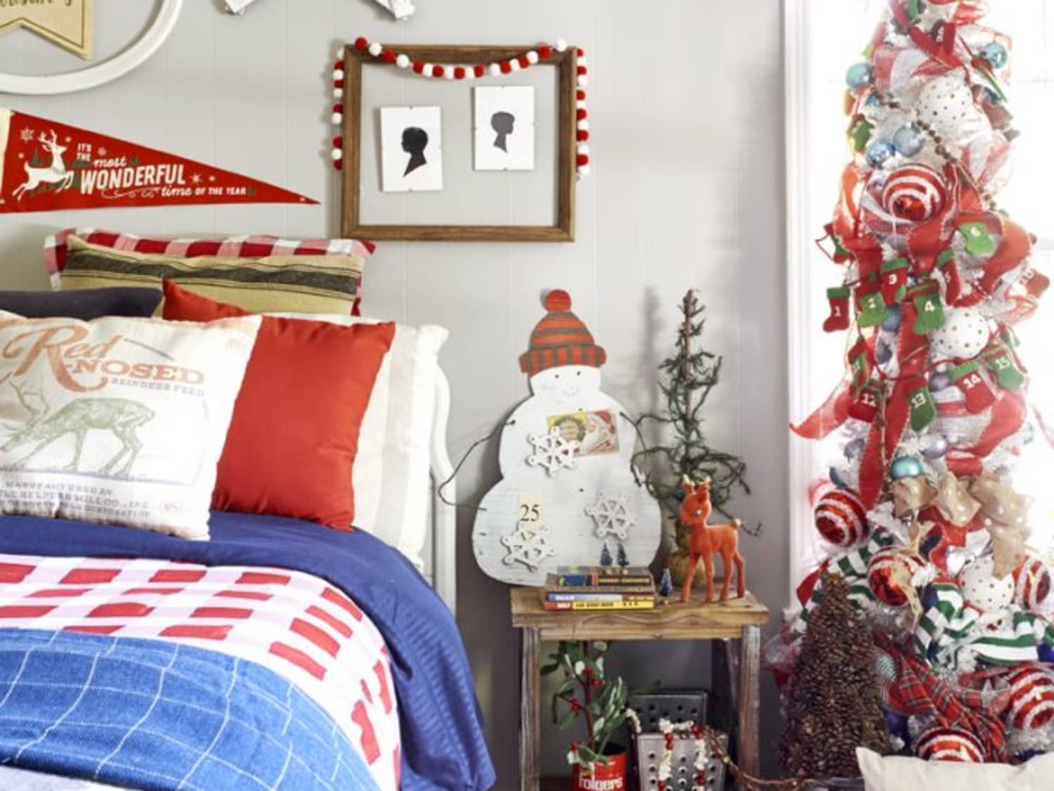 5 Clever Christmas Tree Skirt Alternatives Apartment Therapy