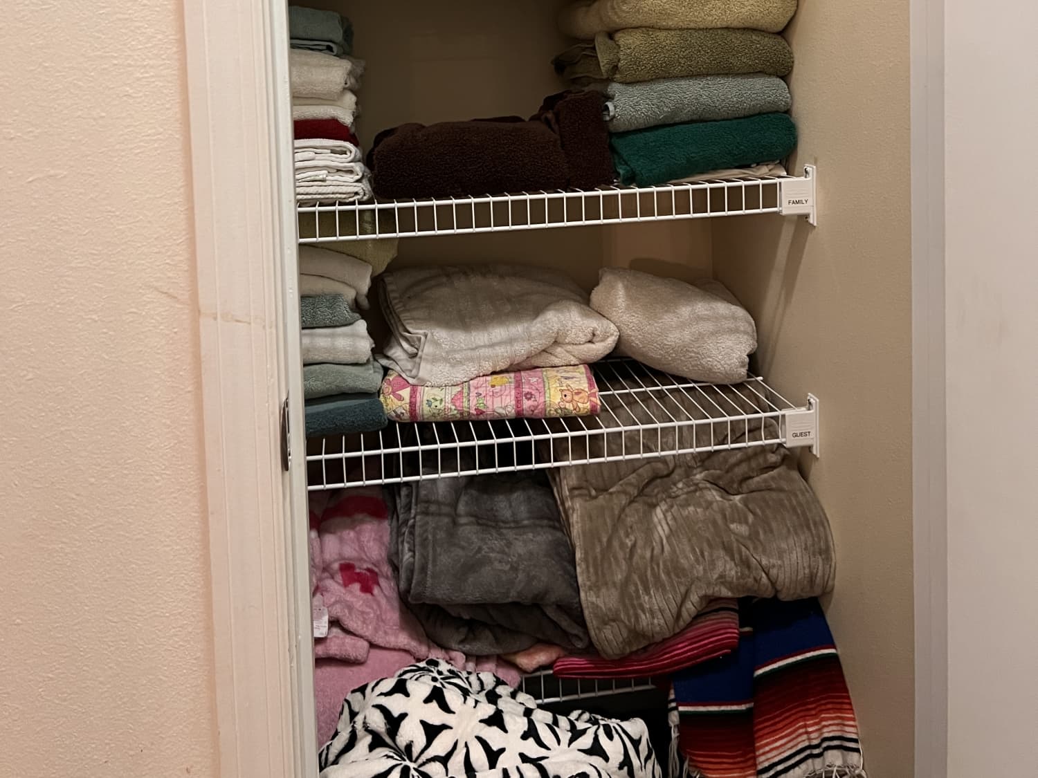Marie kondo shop linen closet towels