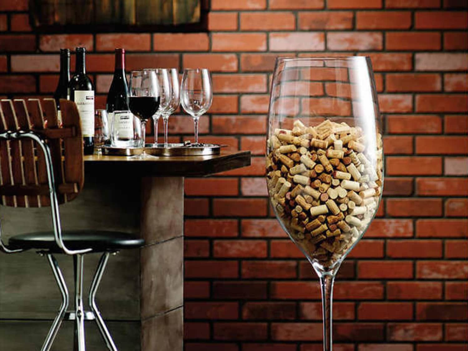 Giant display white wine glass shop