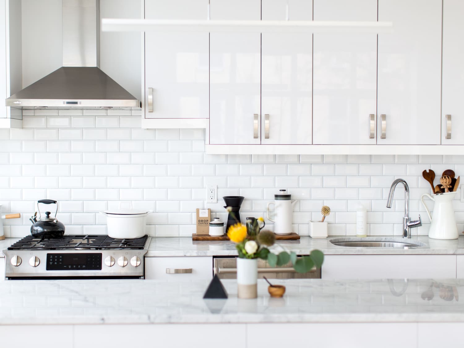 How to sale clean kitchen tiles