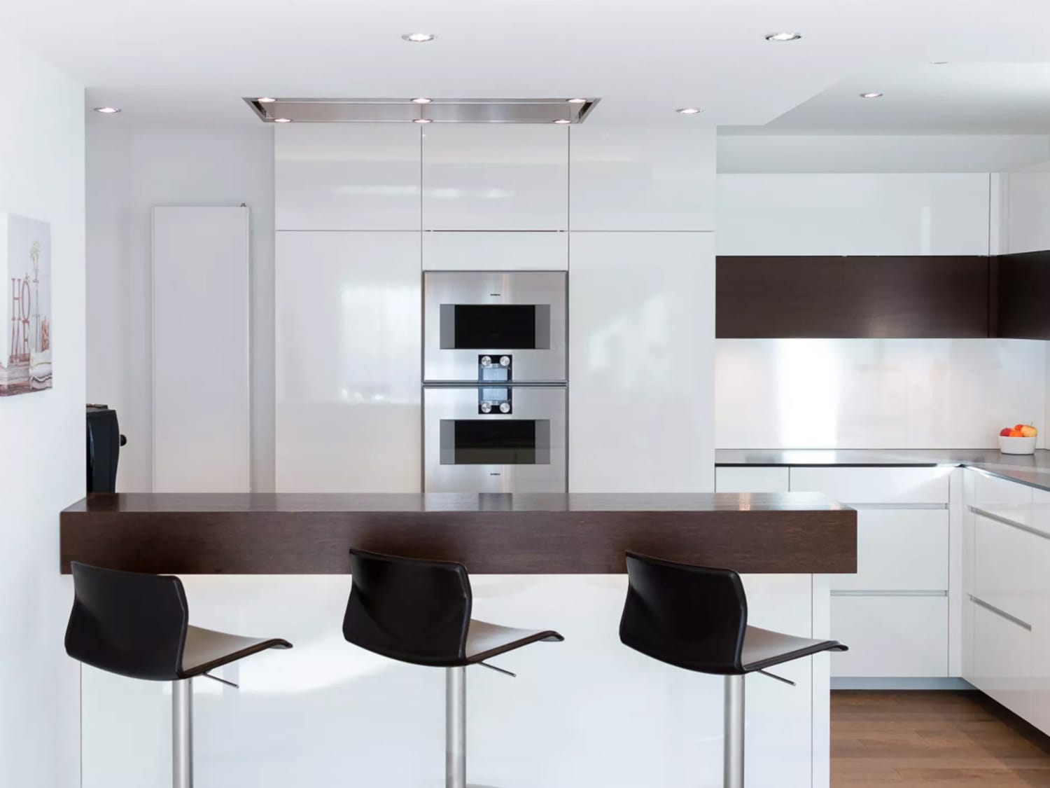 Raised Dishwashers Are More Accessible in the Kitchen Apartment