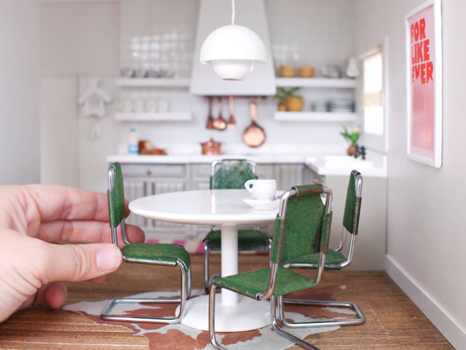 Modern top dollhouse lighting