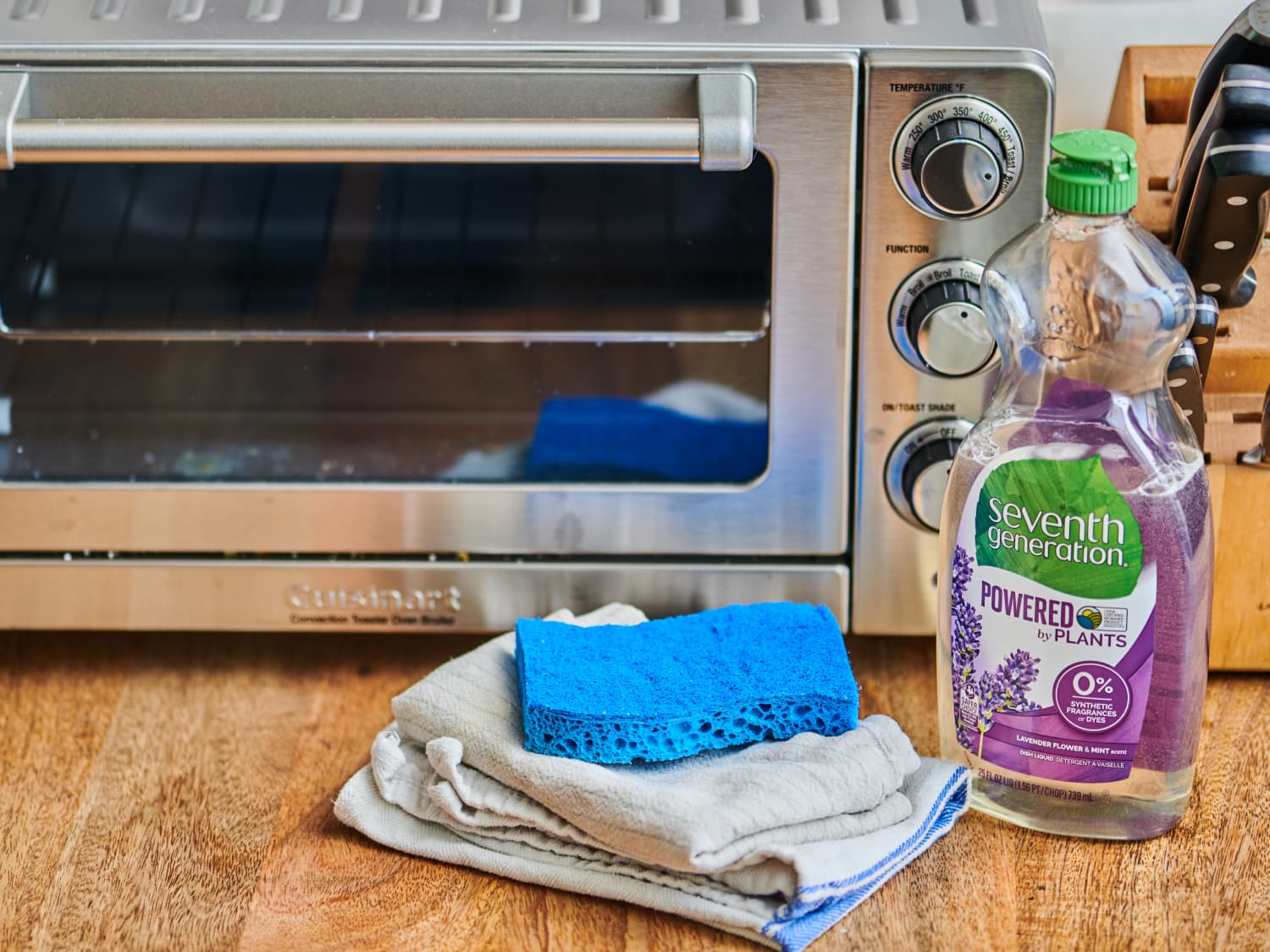 How do you deals clean a toaster