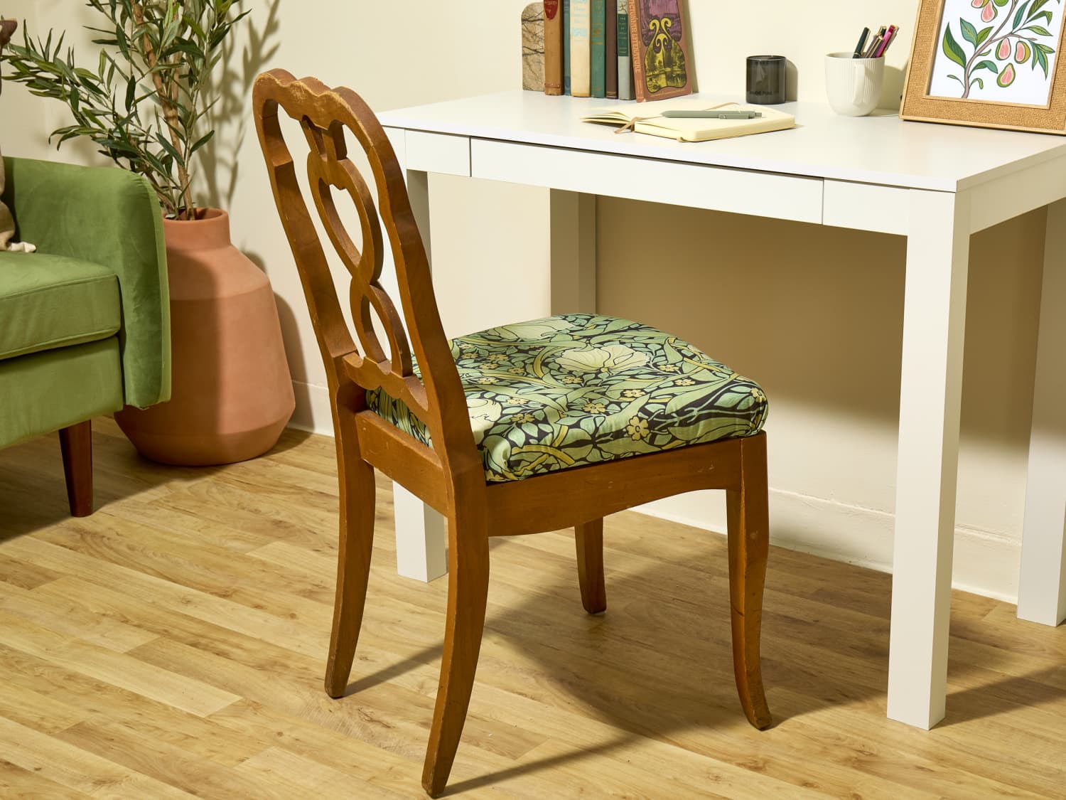 How to Reupholster a Chair for Total Beginners with Photos Apartment Therapy