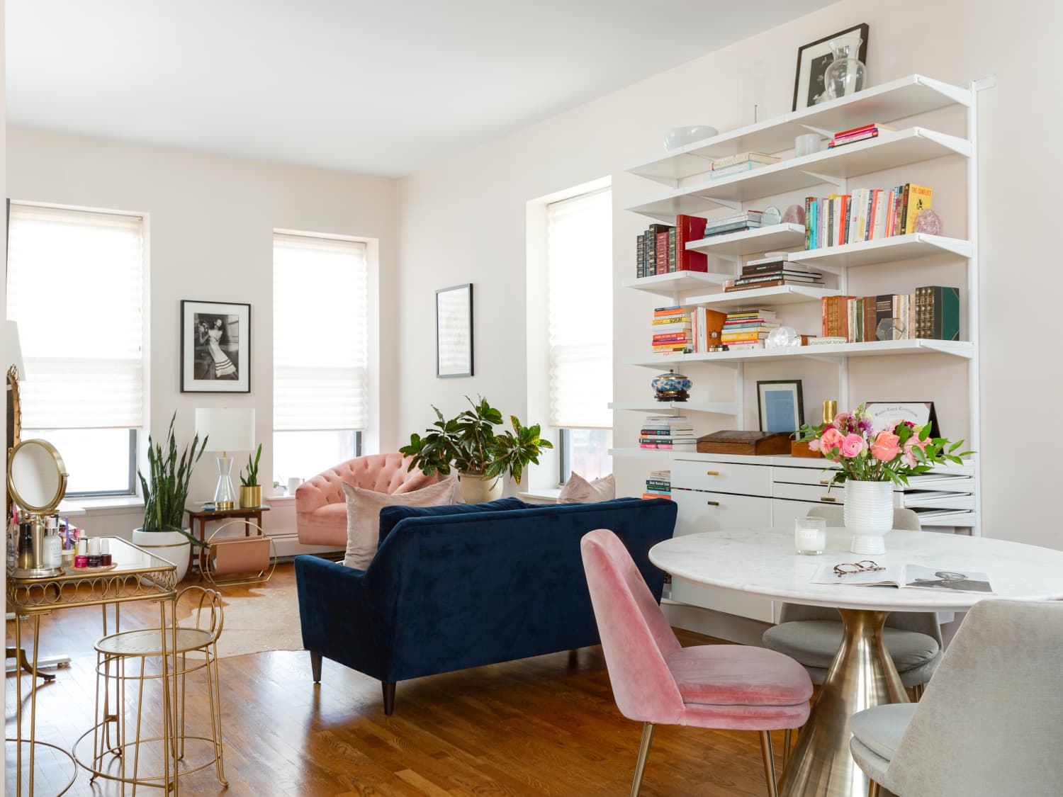 Living Room With Many Bookshelves 