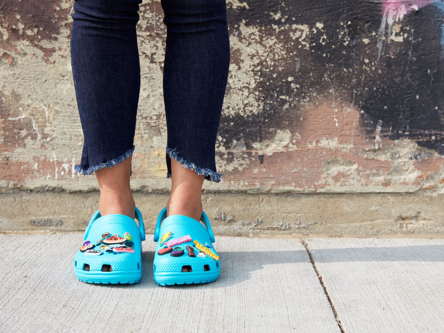 Crocs for flat feet on sale