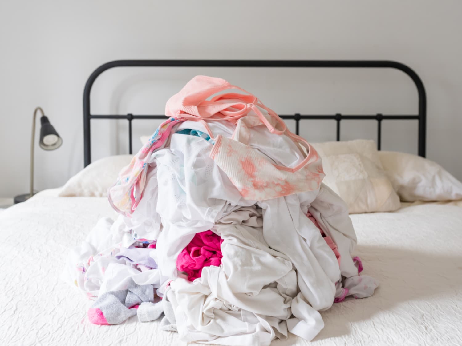 how to make bed sheets smell good without washing