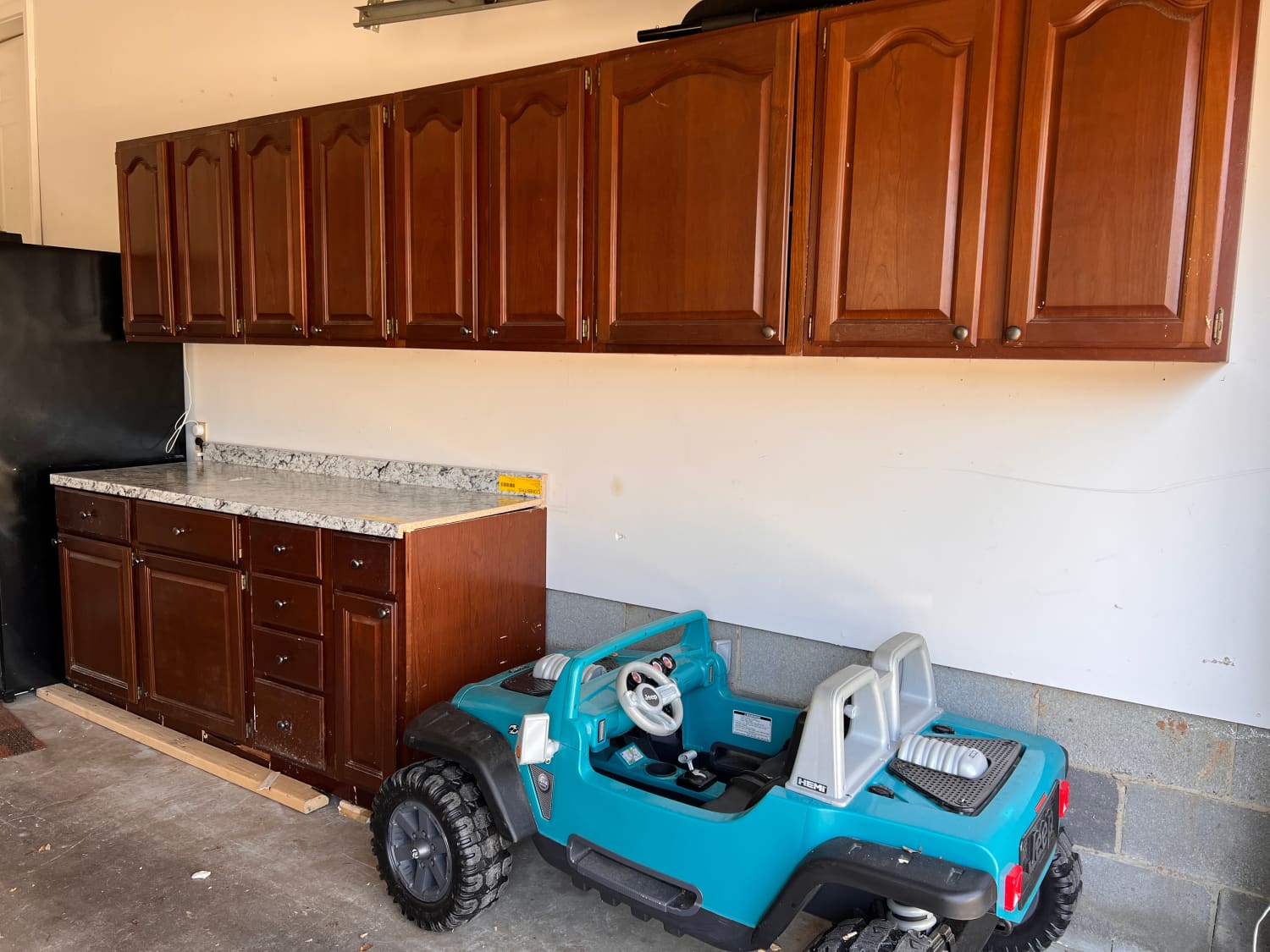 Power wheels garage storage on sale