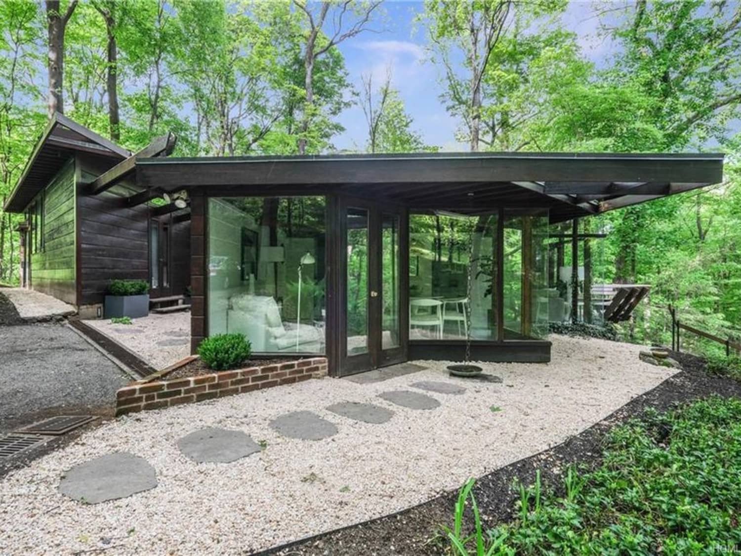 Look Inside This Mid-Century Marvel for Sale in Usonia | Apartment