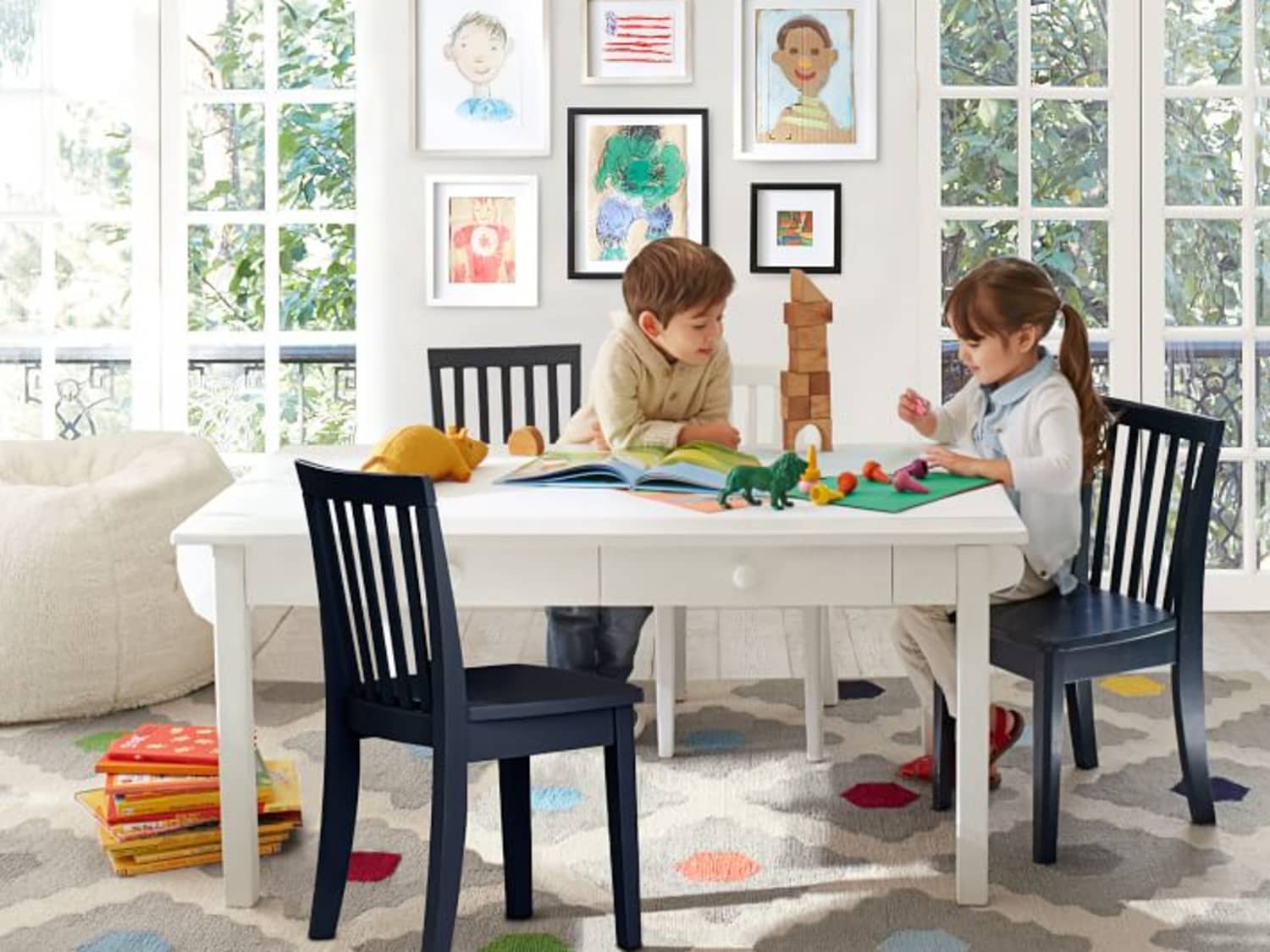 Kids craft table and chairs outlet