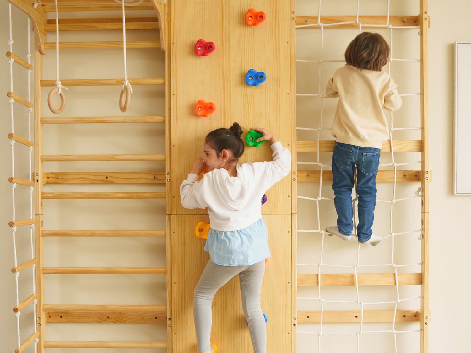 An Honest Review of the Avenlur Indoor Climbing Wall Cubby