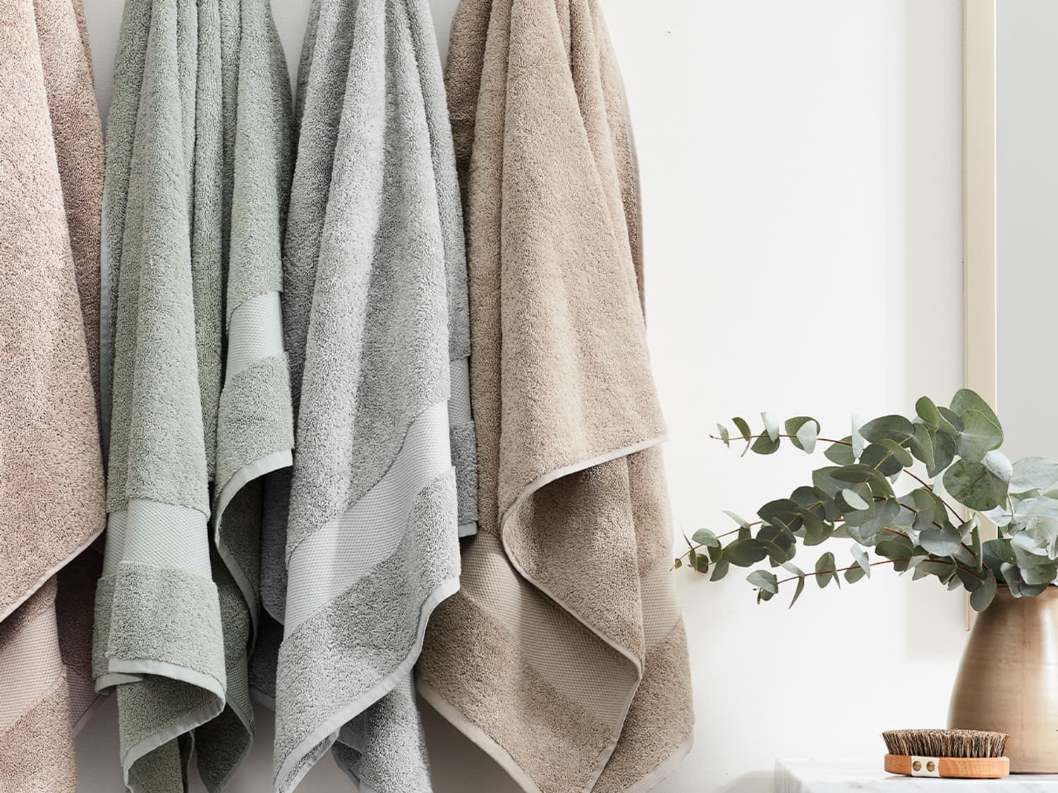 Boll Branch Plush Bath Towel Review The Best Organic Bath Towel Apartment Therapy