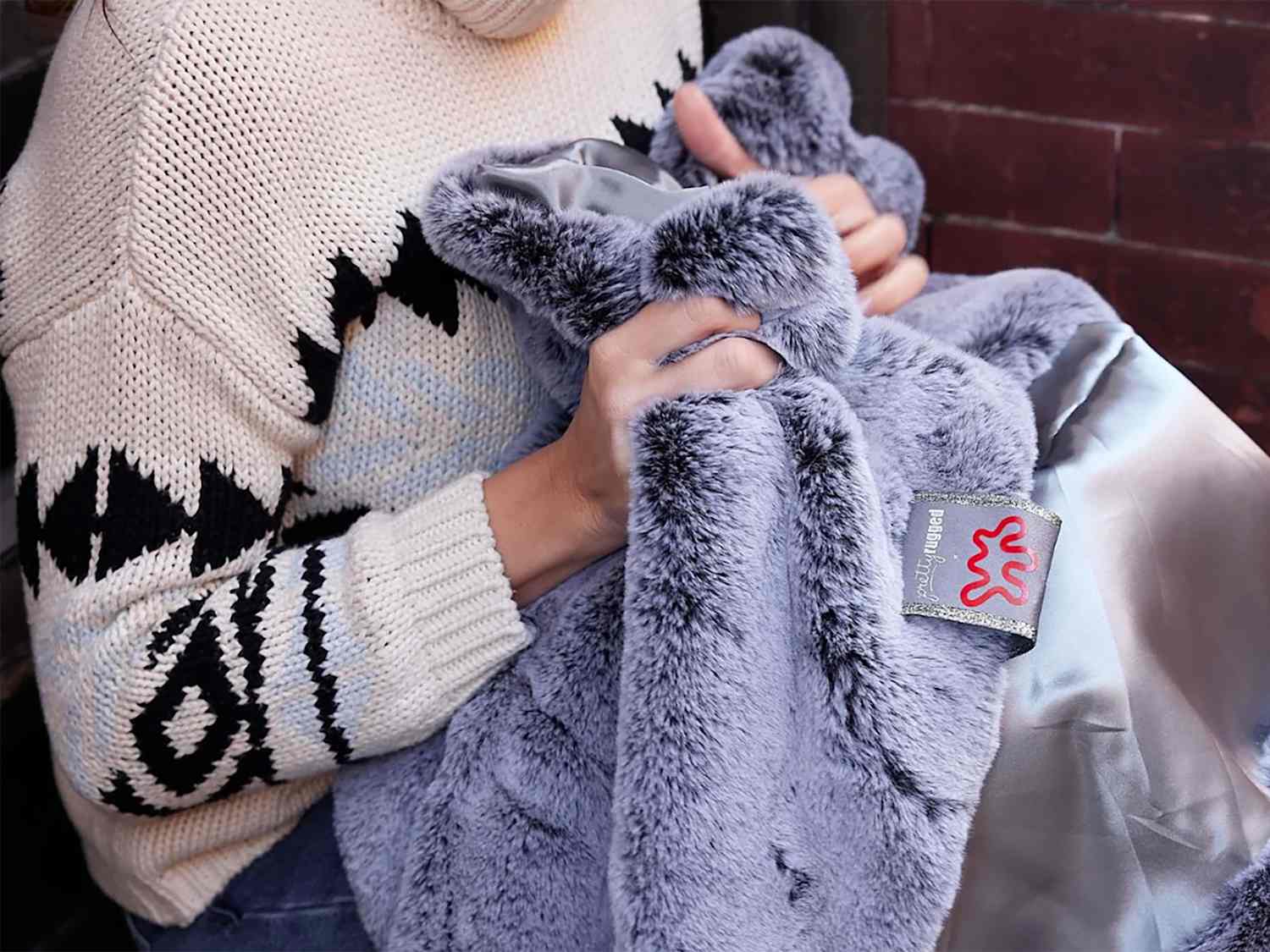 Shop Apartment Therapy's New Outdoor Blanket With Pretty Rugged