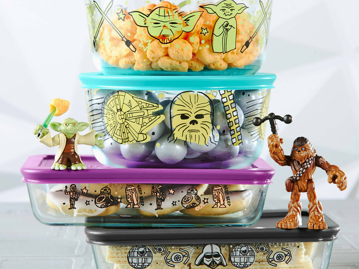 Pyrex Star Wars Holiday Themed Set
