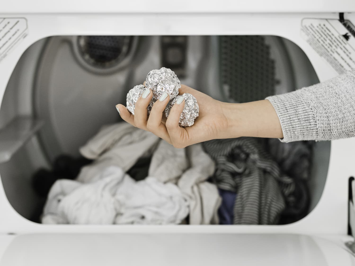 Aluminum Foil Laundry Hack Static Kitchn
