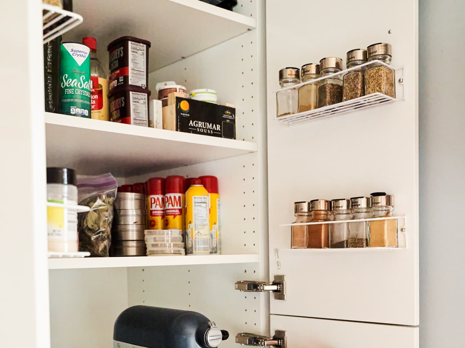 6 Smarter Ways to Reorganize Your Kitchen And Pantry Using Baskets