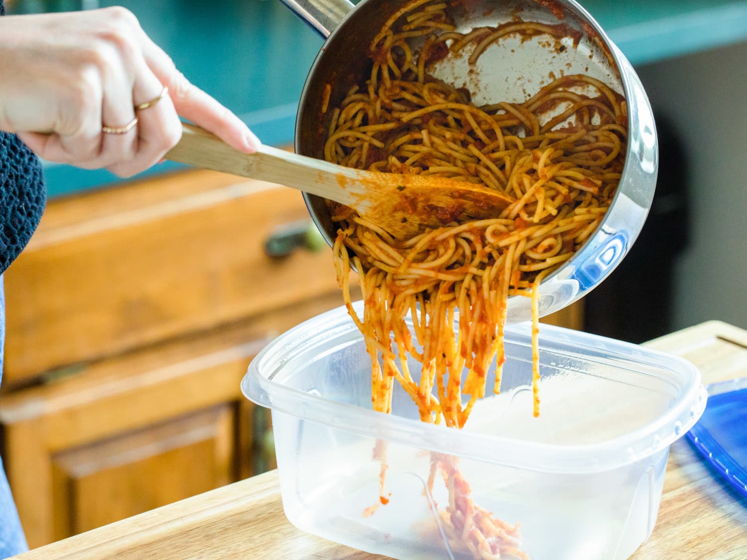 The Easy Way to Keep Food From Staining Your Storage Containers