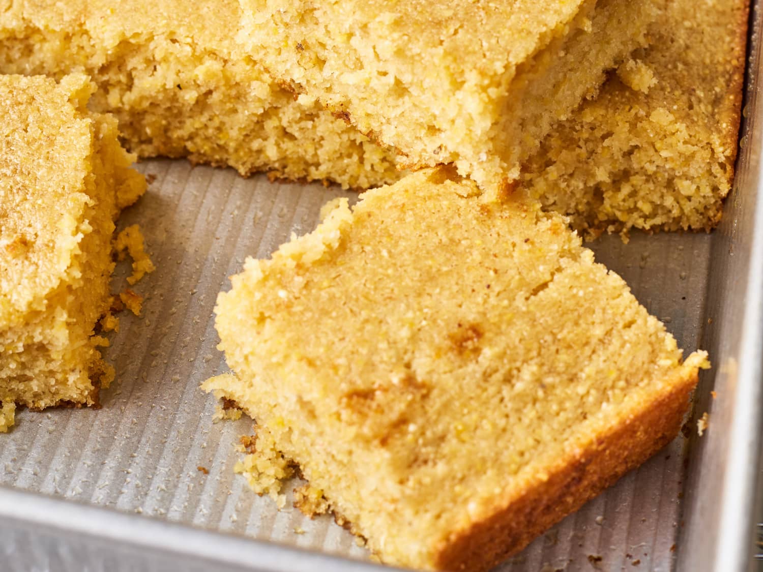 How To Make the Very Best Sweet Cornbread