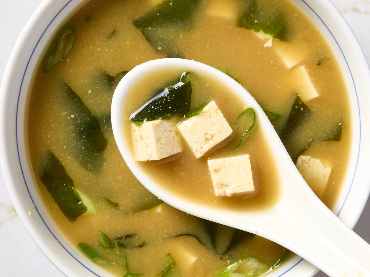 Homemade Miso Soup Recipe (Just 5 Ingredients)