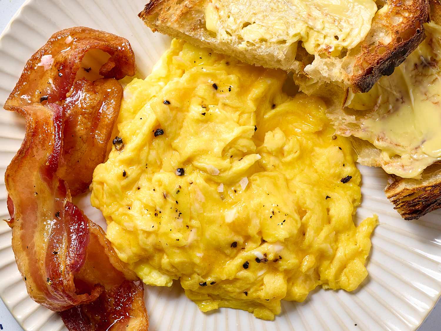 How To Make Soft, Creamy Scrambled Eggs, image size:1500x1125